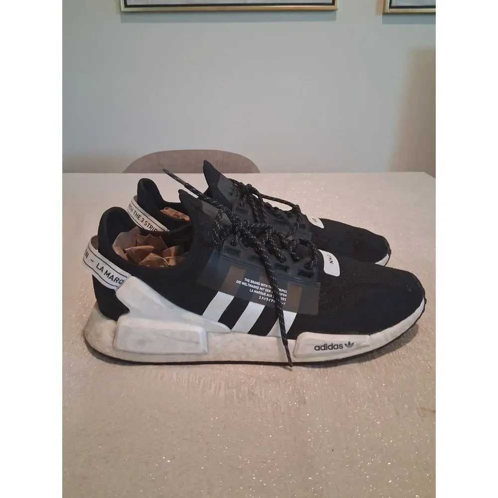adidas NMD R1 V2 Core Black White Men's Size 14 Sneakers FV9021 Running Shoes